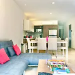 Beautiful Location, Large Pool And Fast 150Mg Wifi