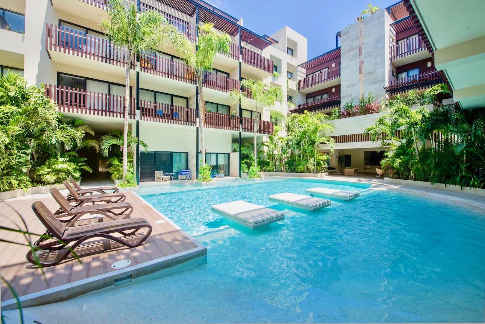 Apartamento Beautiful Location, Large Pool And Fast 150mg Wifi Playa del Carmen